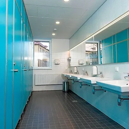 Hostel Capsule *