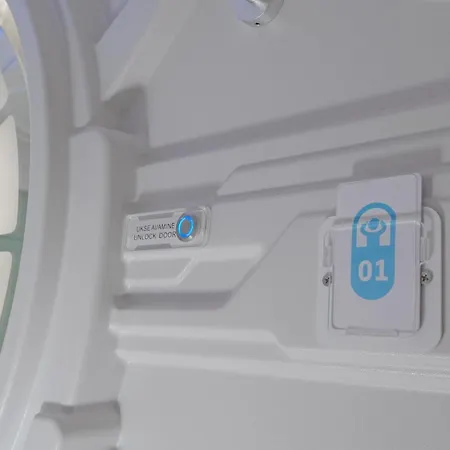 Capsule * Reval