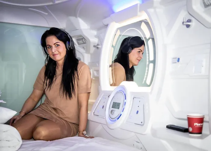 ホステル Capsule