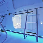 Capsule * Reval